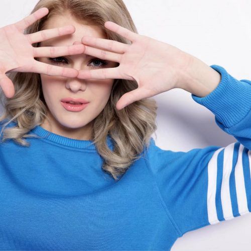 时尚圆领长袖班服（耀眼时尚）