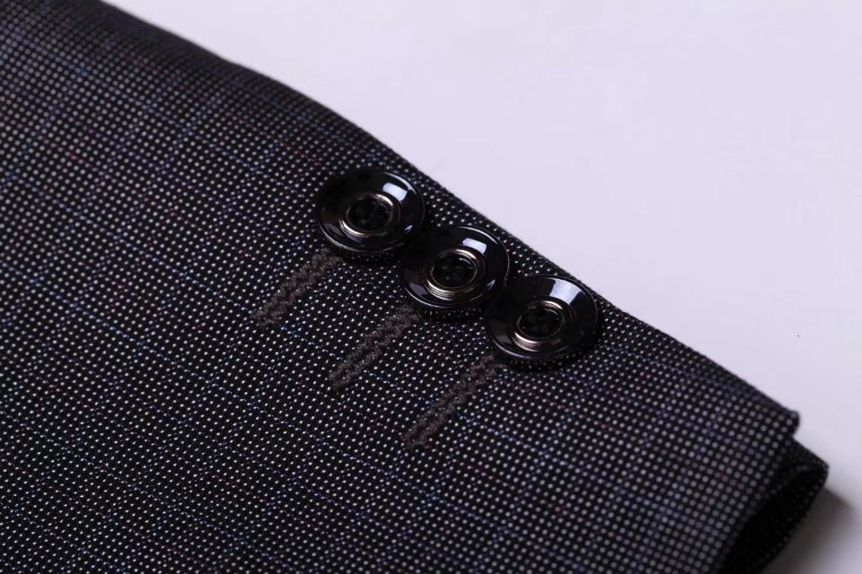 8825灰色西服外套细节图(24BF)