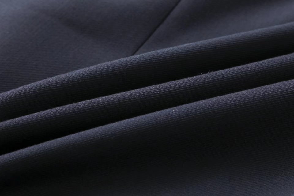 122#高档藏蓝细斜纹西服 细节图(6A1F)