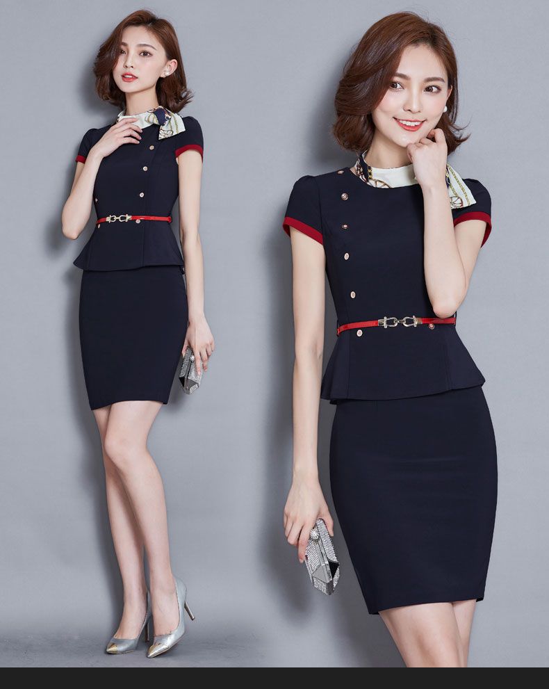 职业装（时尚）