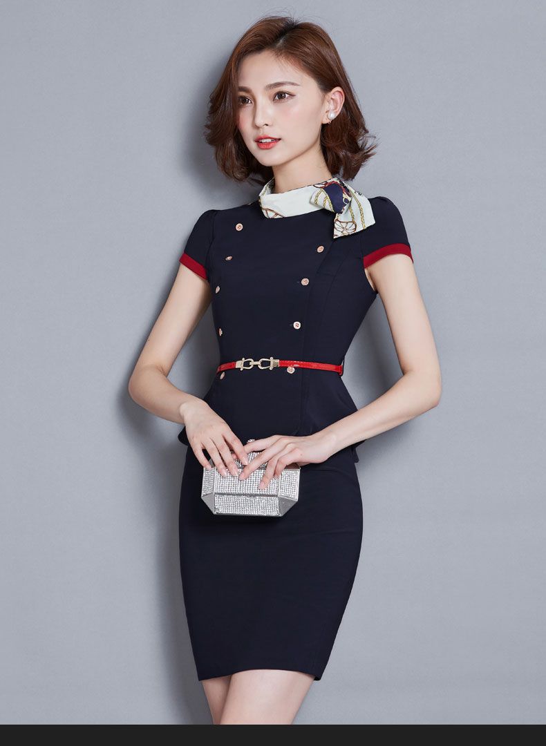 职业装（时尚）