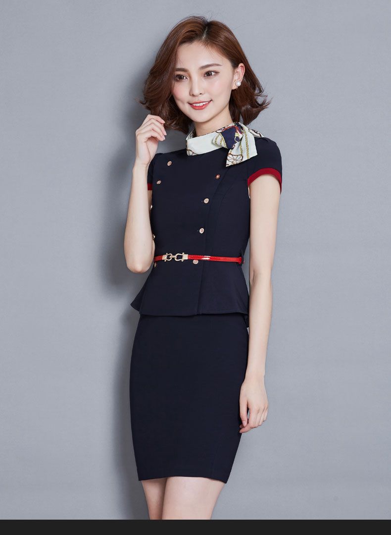 职业装（时尚）