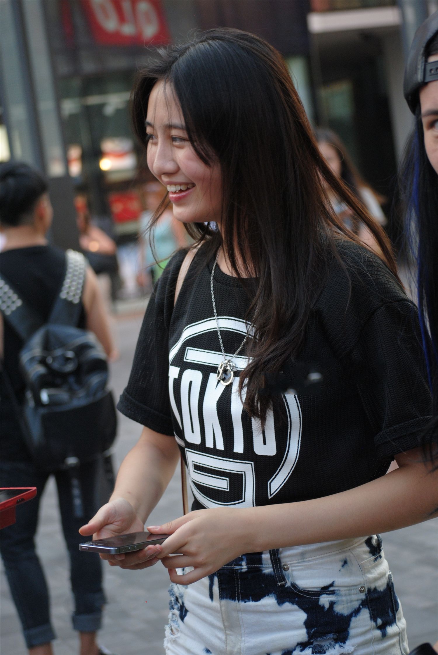 101459j4xkf15mhph4um9m